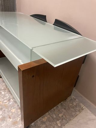 Tavolino porta TV in vetro con doppia mensola