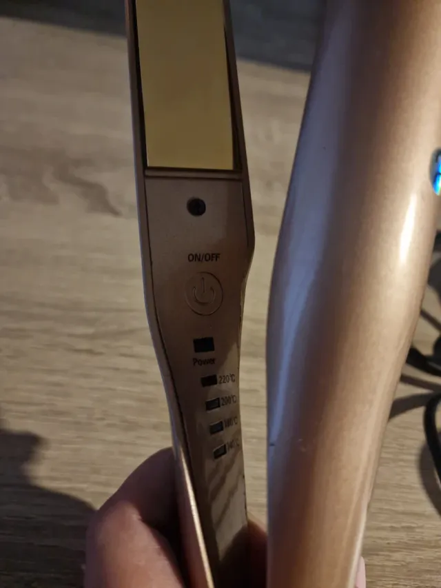 Moldeador de ondas BEAYSTER dorado