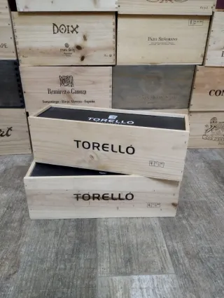 Confezione di scatole in legno per stoccaggio