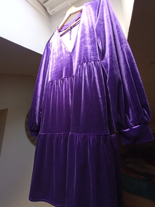 Vestido morado terciopelo H&M Divided Talla M