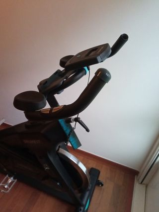 Bicicleta Estática Drumfit Cosmos Pro