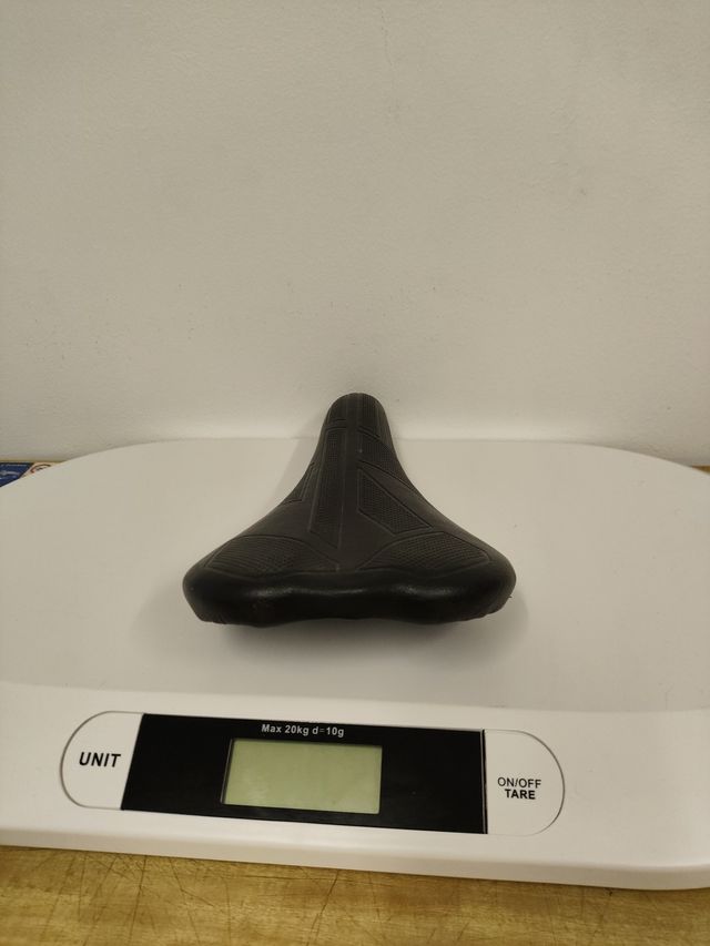 Sillín Yeti / Velo Negro