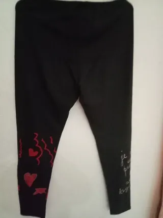 Leggings Keguay negros con estampado