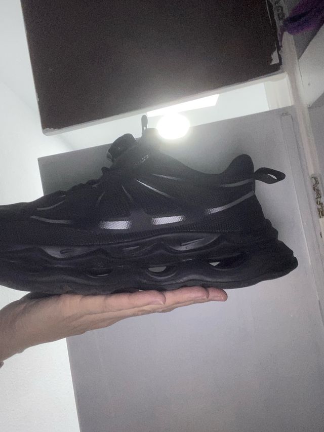 Zapatillas de trabajo negras