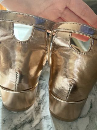 Sandali oro donna tacco basso