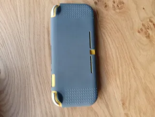 Nintendo Switch Lite Amarilla in vendita