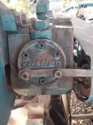 Tronzadora para cortar hierro