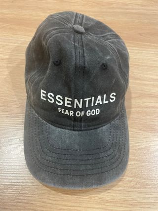 Gorra Essentials Fear of God