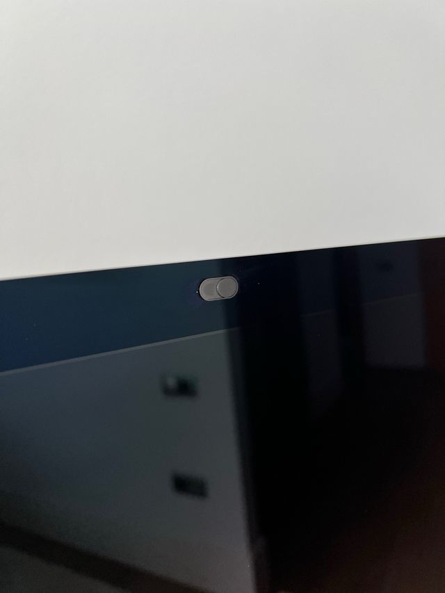 iMac Pro 27” 5k - 2017 10-core Vega 64GB 3GHz