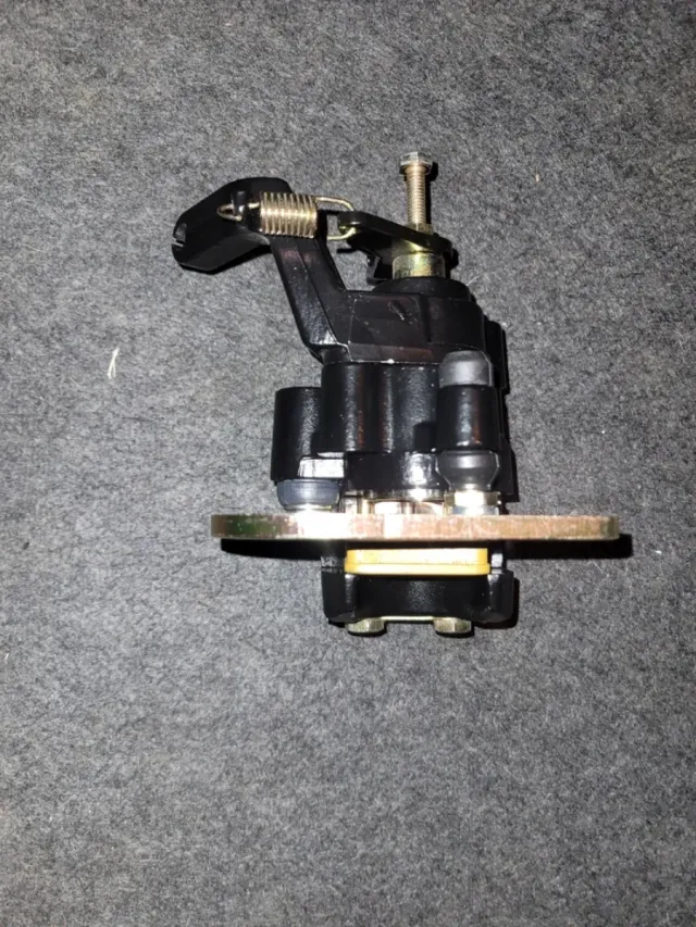 Pinza freno trasera trx 400