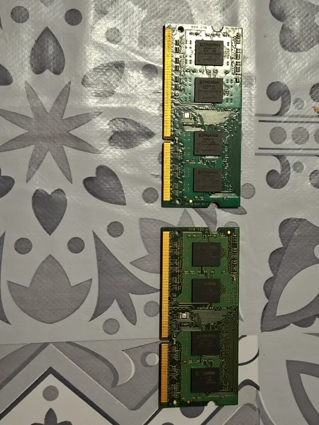 2 Memorias RAM DDR3 1600Mhz Kingston