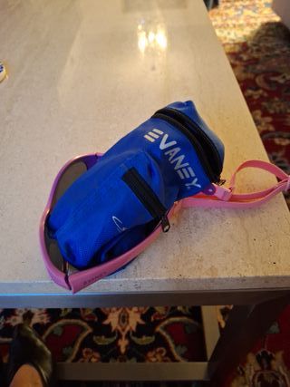 Gafas de esquí rosas de niña