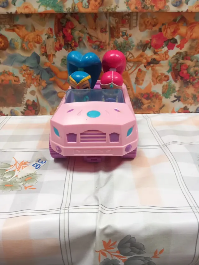 Coche Shimmer and Shine rosa