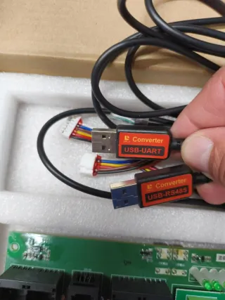 Placa interfaz DALY WNT con cables USB