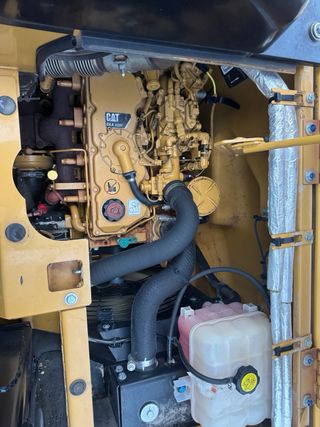 Excavadora Caterpillar 315FL