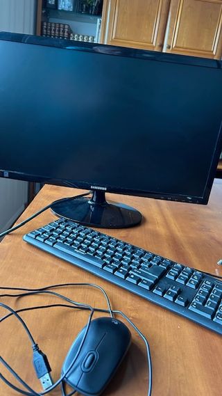 PC completo Windows 11 i5-3550 16GB RAM SSD+1TB