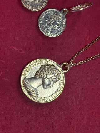 Conjunto Collar y Pendientes Moneda Isabel II