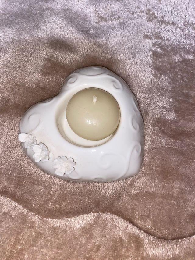 Porta candela cuore bianco
marca Ilary Queen