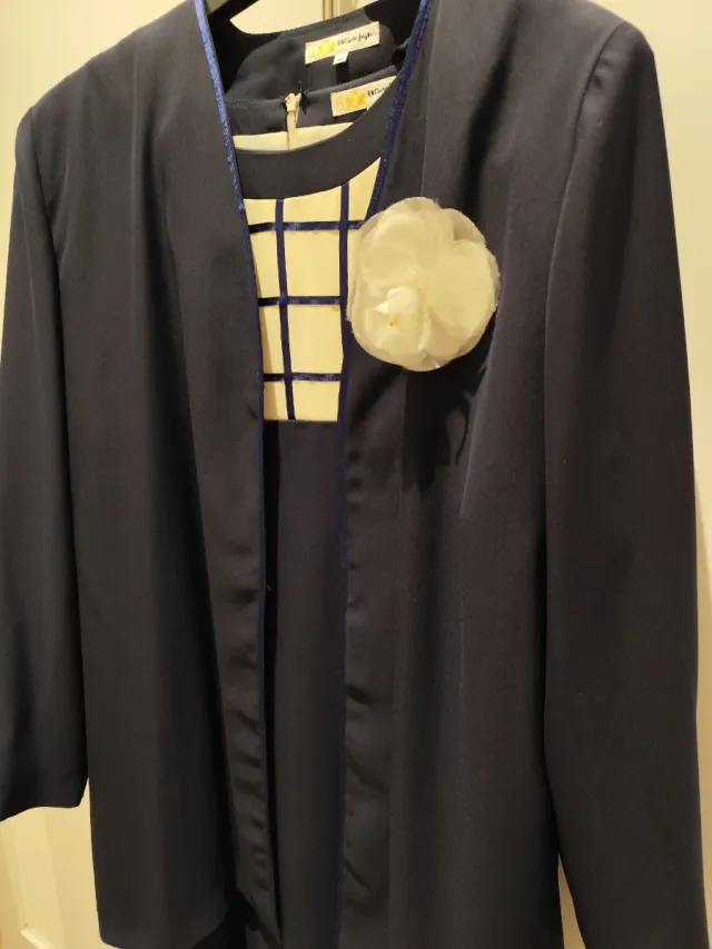 Conjunto de fiesta azul