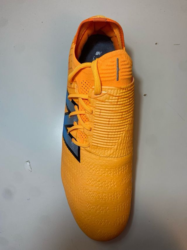 Botas de fútbol New Balance Furon Naranja