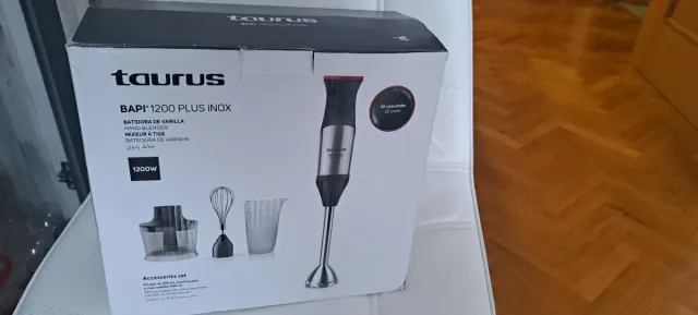 Batidora Taurus Bapi  1200W PLUS INOX