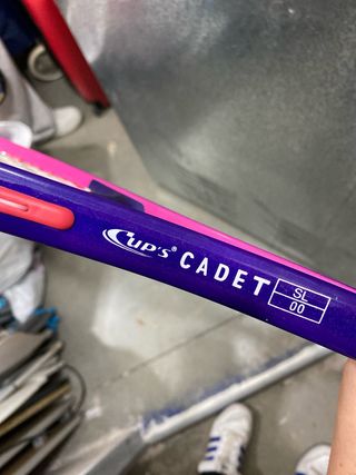 Raqueta de tenis infantil rosa y azul