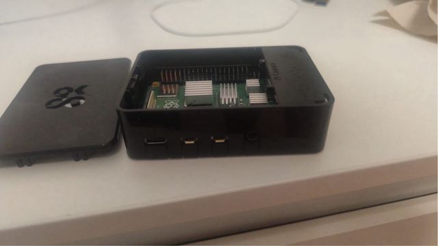 Raspberry Pi 4 Model B