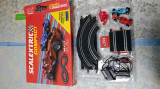 Scalextric Compact Formula Challenge