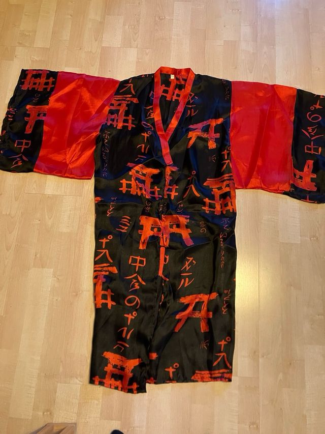 Disfraz Kimono Japonés Rojo y Negro 10/12 Años