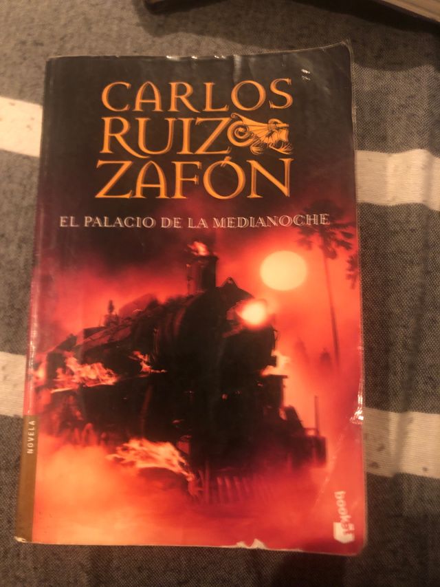 El palacio de la medianoche +