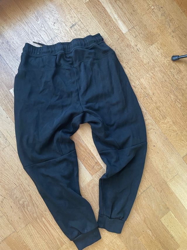 Pantalón Nike Tech Negro M