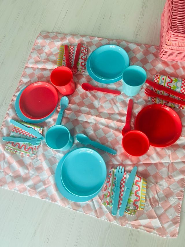 Cesta Picnic Niños. Le falta enganche del cierre