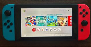 Nintendo Switch + FIFA 22 + Accessori