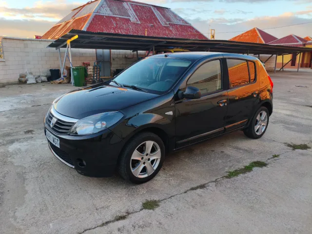 Dacia Sandero Mirar DESCRIPCIÓN ECO GLP