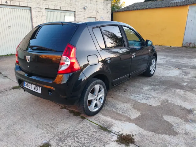 Dacia Sandero Mirar DESCRIPCIÓN ECO GLP