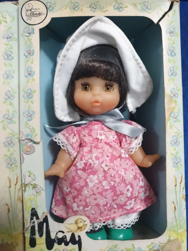 Muñecos May Famosa y grasitas para maria jose