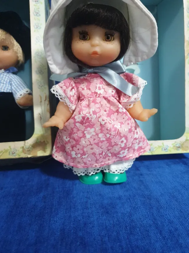 Muñecos May Famosa y grasitas para maria jose