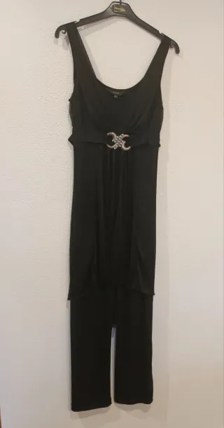 Mono  negro de fiesta