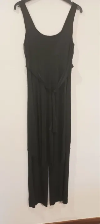 Mono  negro de fiesta