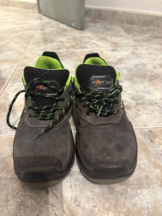 Zapatos de trabajo Exena talla 37