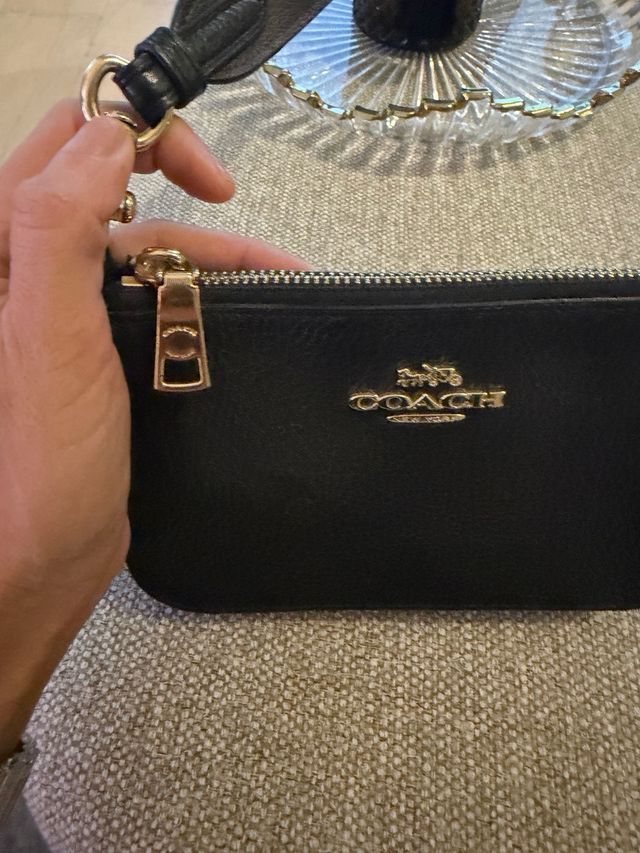 Bolsito Coach Piel Negro