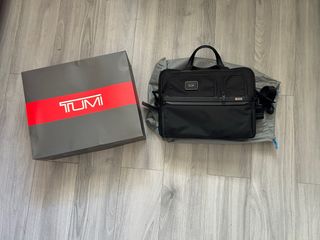 Maletín Tumi Negro