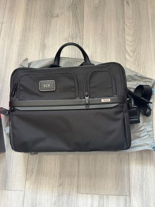 Maletín Tumi Negro