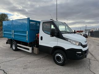 Iveco Daily Basculante con Grúa
