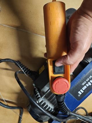 Polipasto Eléctrico Einhell 125/250 kg