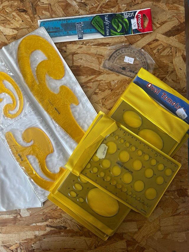 Lote 1. Reglas escolares y plantillas.