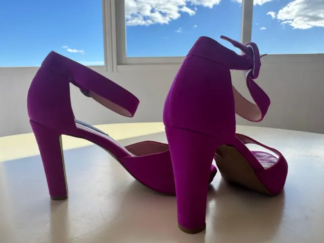 Sandalias Daniel Shoes Talla 37 Horma Ancha