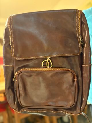 Mochila de cuero genuino Made in Italy artesanal