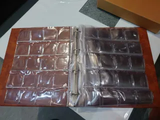 Álbum coleccionar billetes+Album colección monedas