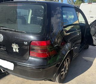 DESPIECE DE VOLKSWAGEN GOLF IV (1J1) 1.6 SR 2003